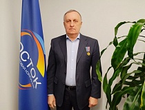 Награждение сотрудников энергосбытового холдинга «Восток» ко Дню энергетика 2024 г.